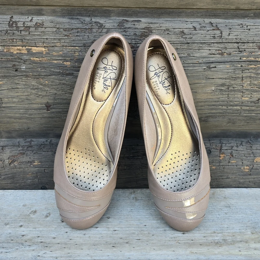 Life Stride Laflash Feminine Minimalist Blush Nude Comfort Wedge 6.5M